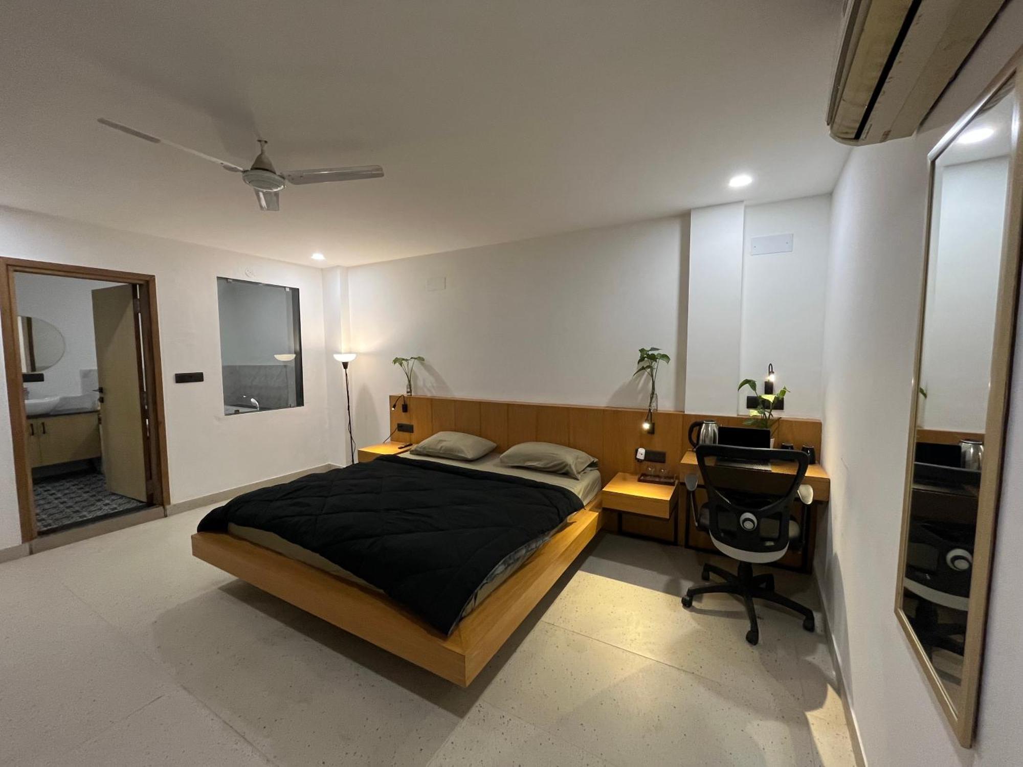 Vaara Bed & Breakfast นิวเดลี ภายนอก รูปภาพ